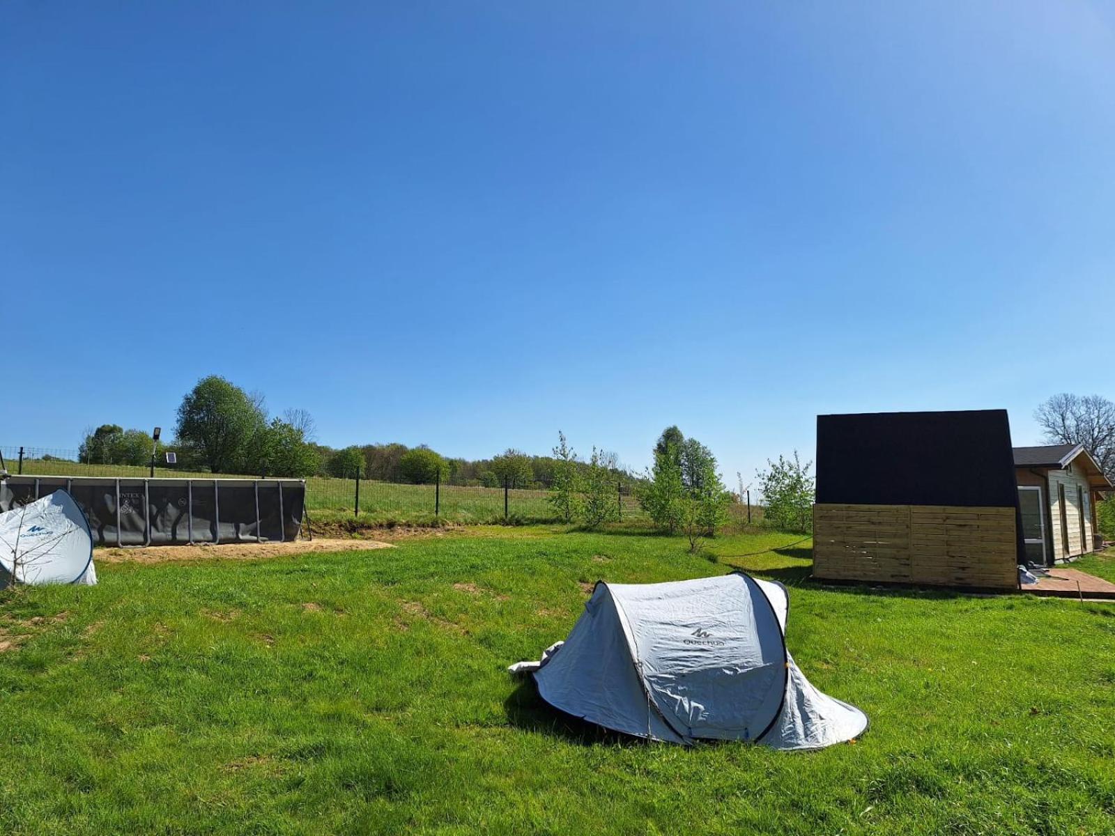 Camping, Zabierz Wlasny Namiot Kameralne Pole Namiotowe Z Basenem Kinem Plenerowym Miejscem Na Ognisko I Placem Zabaw Zywe Zwierzeta Agroturystyka Giebultow  외부 사진