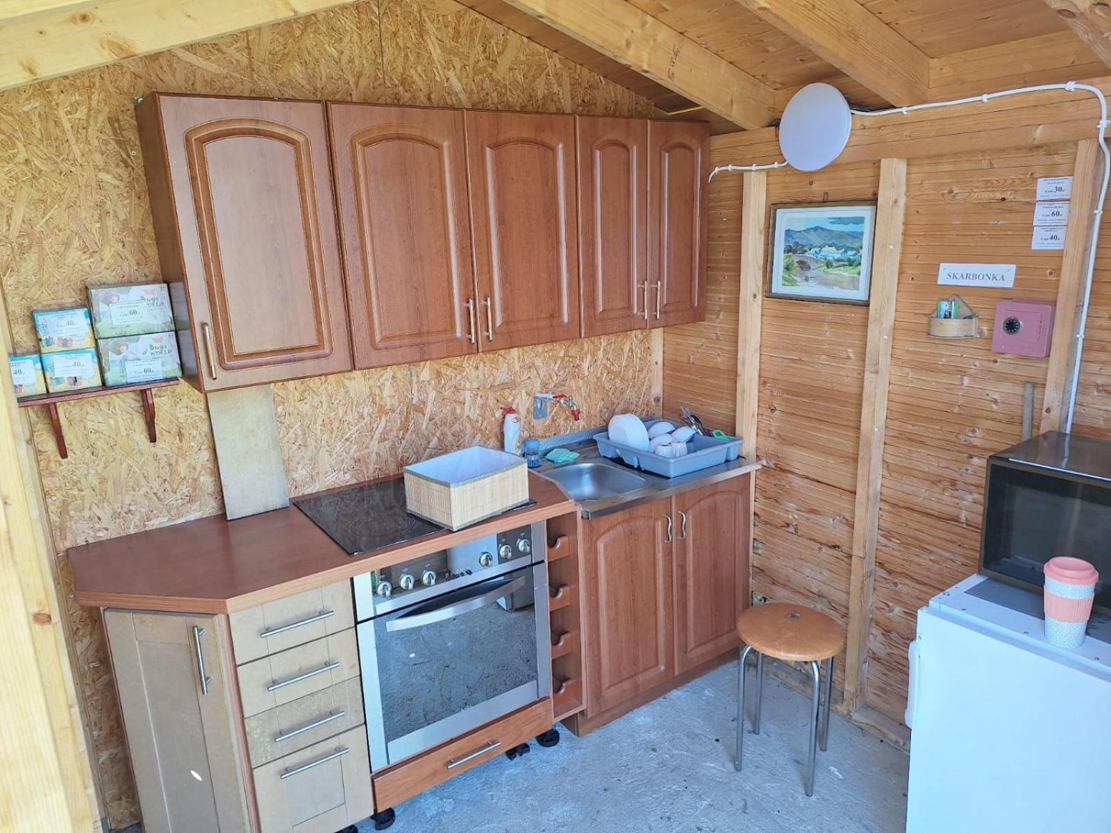 Camping, Zabierz Wlasny Namiot Kameralne Pole Namiotowe Z Basenem Kinem Plenerowym Miejscem Na Ognisko I Placem Zabaw Zywe Zwierzeta Agroturystyka Giebultow  외부 사진